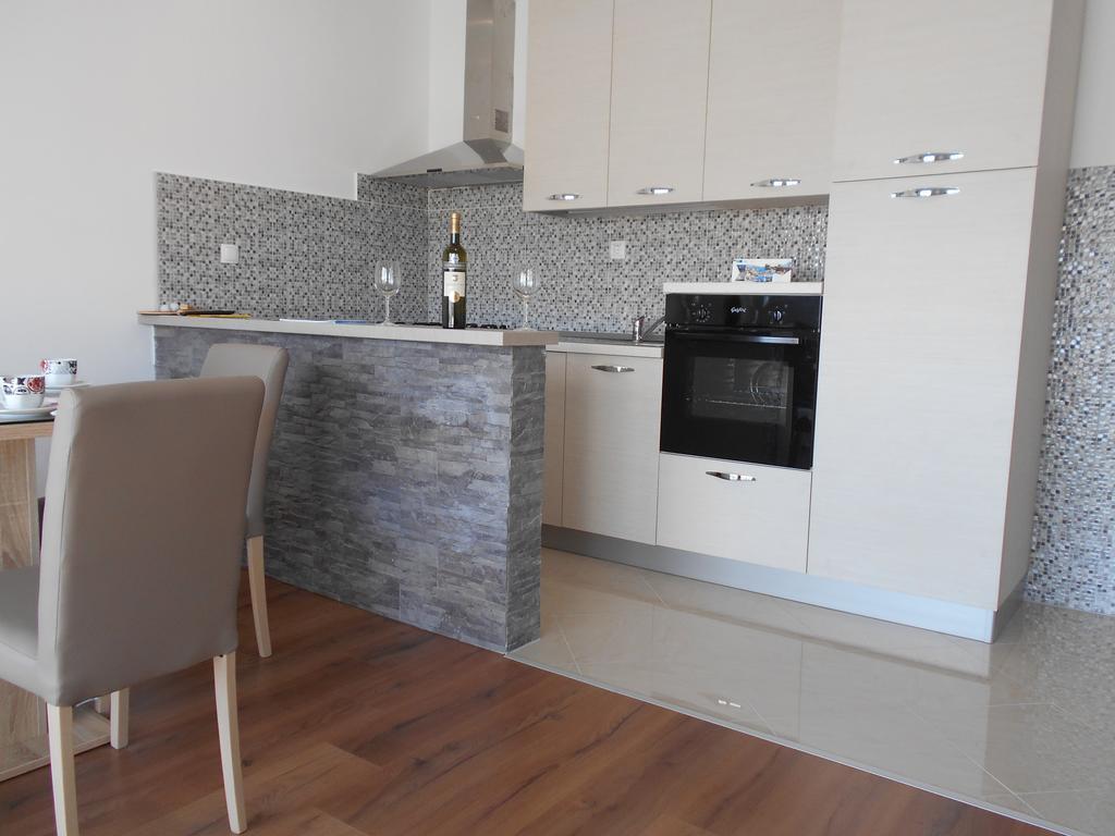 Apartment Cherry Kaštela Zewnętrze zdjęcie